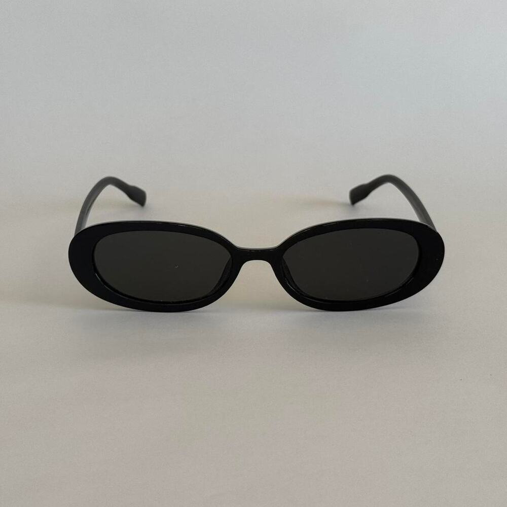 Y2K Black Round Sunglasses – Black Frame & Lens, Unisex, UVA UVB, New